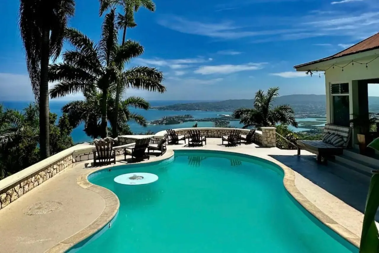 Luxury Villa Located In Montego Bay, Jamaica Appartamento